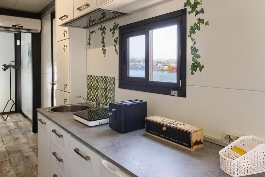 Houseboat Sardinia Suite Cagliari Extérieur photo